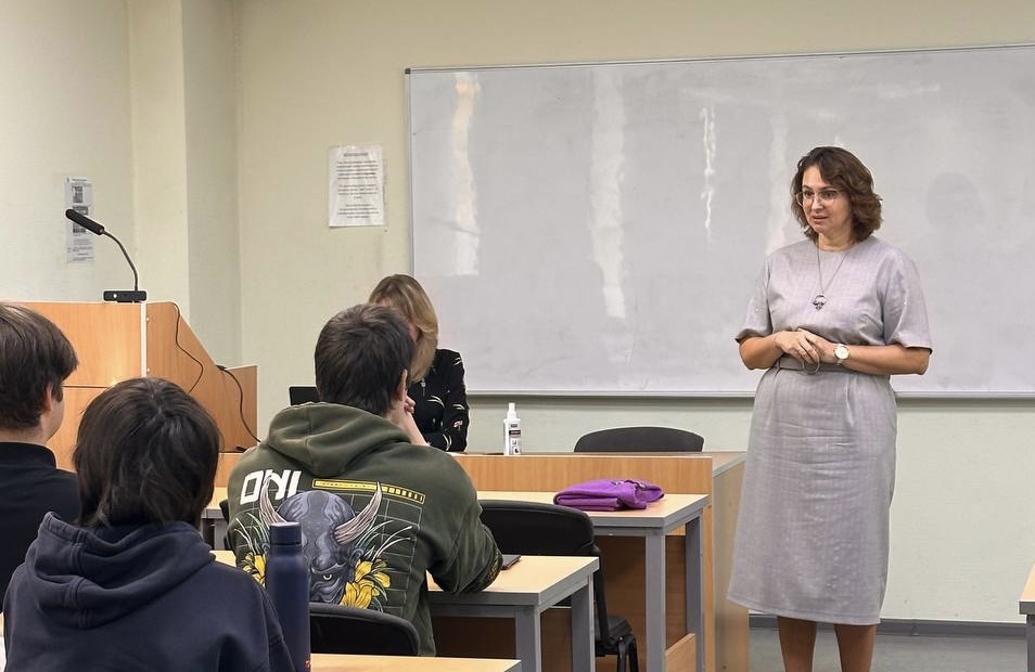 Пермский педагогический провёл онлайн‑профпробу «Учитель иностранного языка»