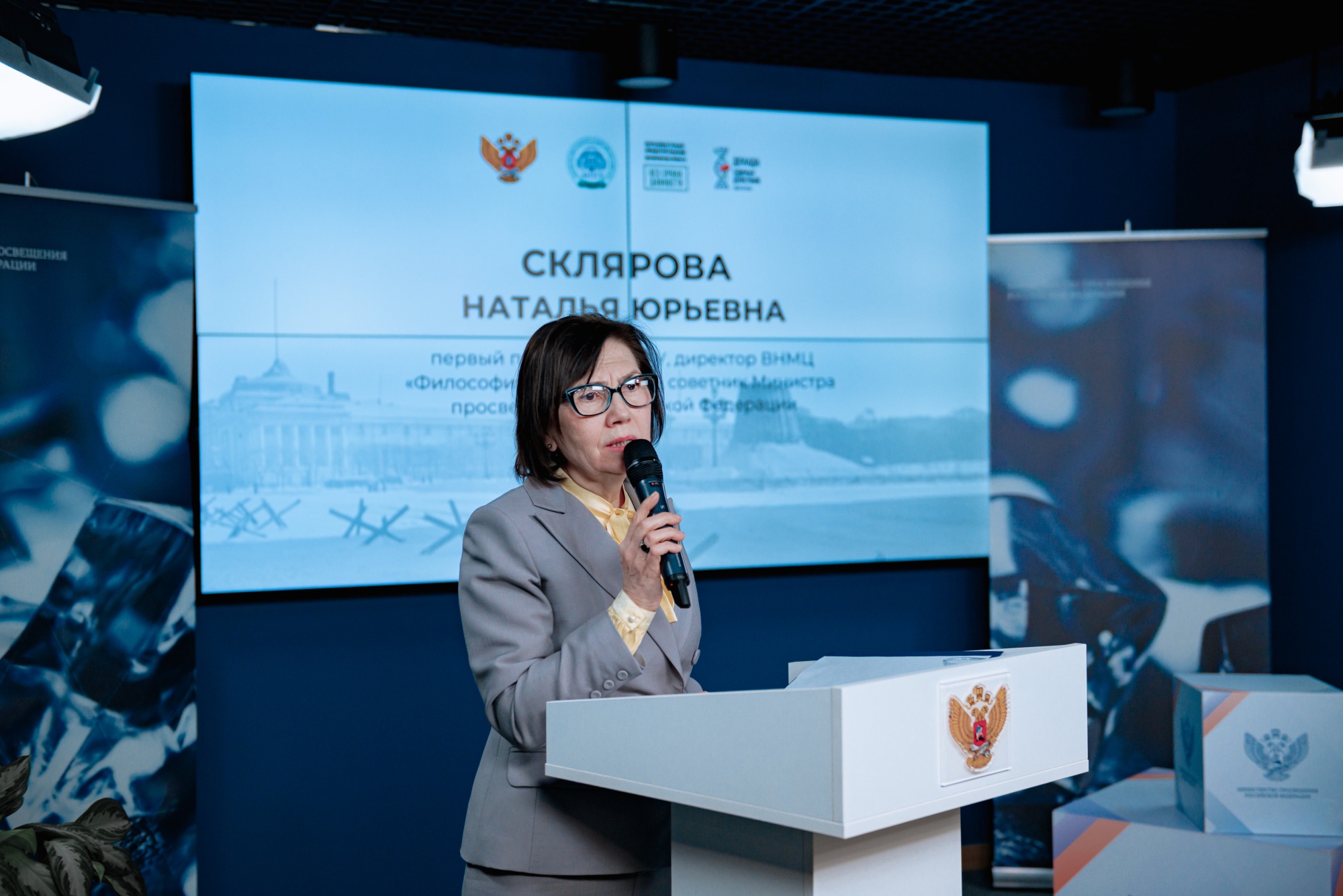cbae6e4e3b2bf380d285_2000x.jpg cbae6e4e3b2bf380d285_2000x.jpg